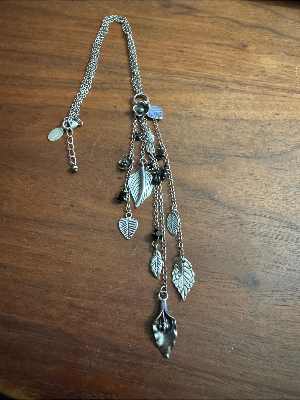 Laila Rowe Boho Silver Toned Calla Lily/Leaf Lariat Tassel Necklace